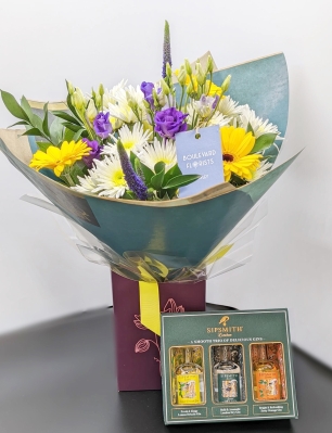 Cheery spring bouquet with Sipsmith Gin trio