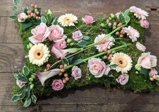 Cottage garden pillow
