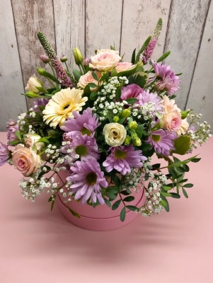 Pretty pastel hatbox