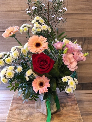 Pink, cream and red rose Vase