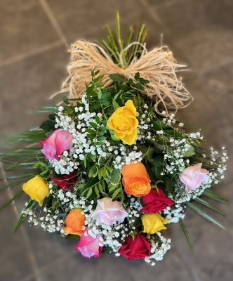 12 Mixed Rose tied sheaf