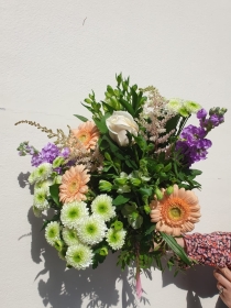 Subscription  monthly bouquets
