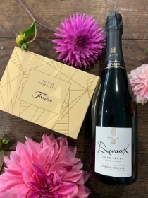 Devaux Grande Reserve Champagne & Chocolate set