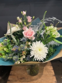 Winter Wishes Handtied
