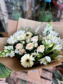Pearl   Handtied