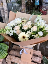 Pearl   Handtied