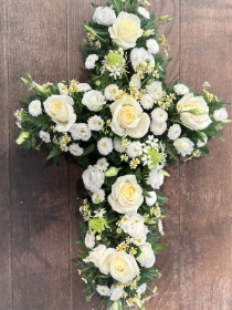 Pretty natural style Cross