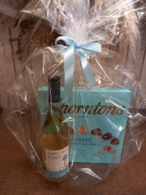 White Wine and Choc duo gift set